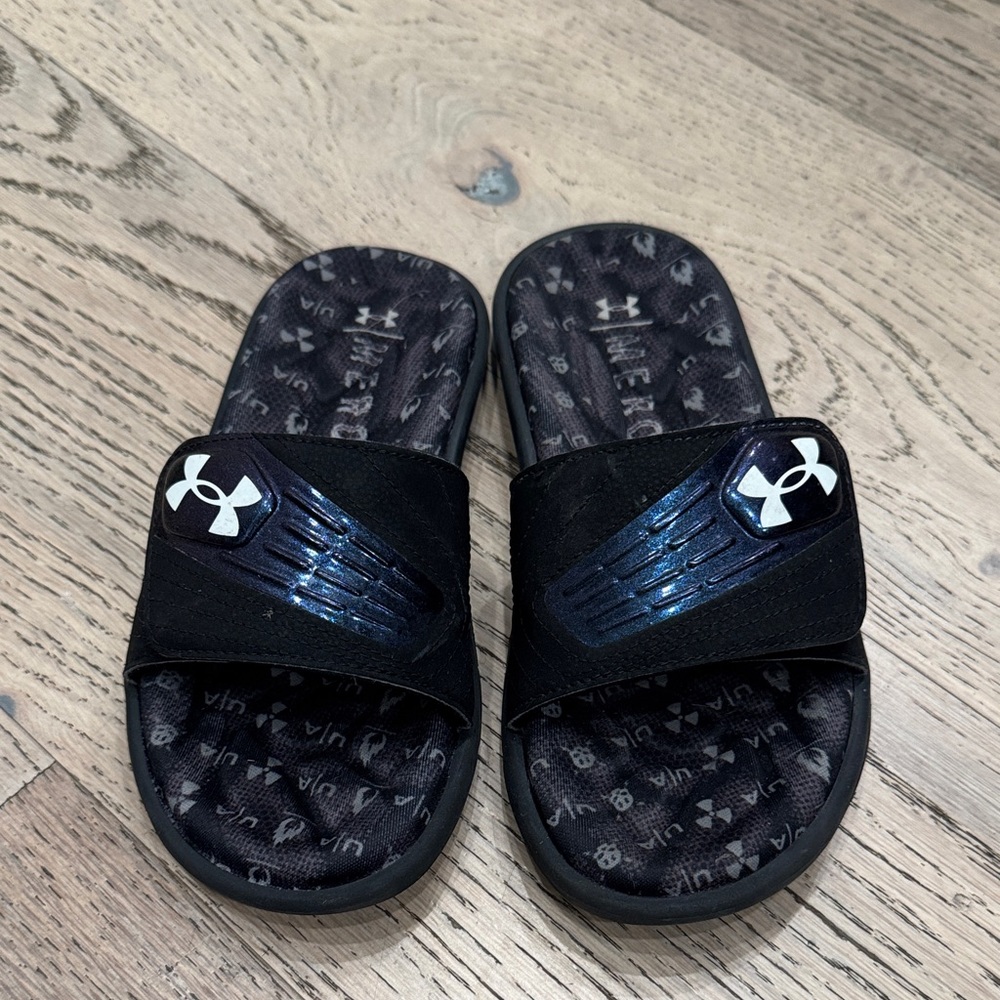 Under Armour Kids Navy and Black Slide Sandals